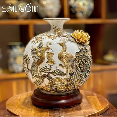 Bình hút lộc công đào đắp kênh men trắng đắp nổi vẽ vàng SG-BHL166