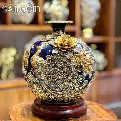 Bình hút lộc công đào đắp kênh men xanh coban đắp nổi vẽ vàng SG-BHL165