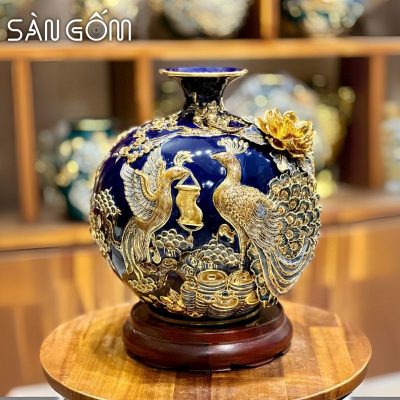 Bình hút lộc công đào đắp kênh men xanh coban đắp nổi vẽ vàng SG-BHL165
