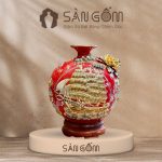 Bình hút lộc thuận buồm vạn lộc men đỏ đắp nổi vẽ vàng SG-BHL174