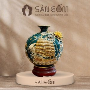 Bình hút lộc thuận buồm xuôi gió men xanh cổ vịt đắp nổi vẽ vàng SG-BHL175