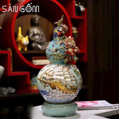 Bình hồ lô họa tiết thuận buồm vạn lộc men xanh ngọc đắp nổi vẽ vàng SG-HL42