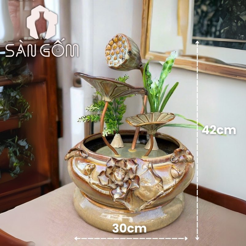 tieu-canh-thac-nuoc-phong-thuy-dang-hoa-sen-dap-nho-vang-nau (2)