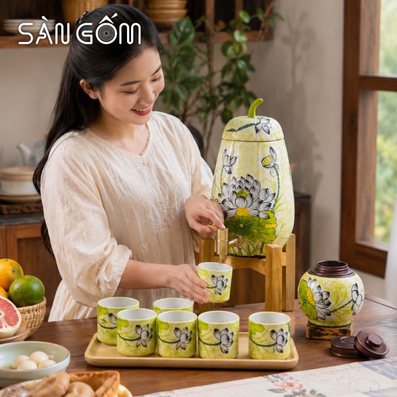 Bộ bình nước dáng quả bí men xanh ngọc họa tiết hoa sen trắng vẽ tay SG-BBN35 - Ảnh 7