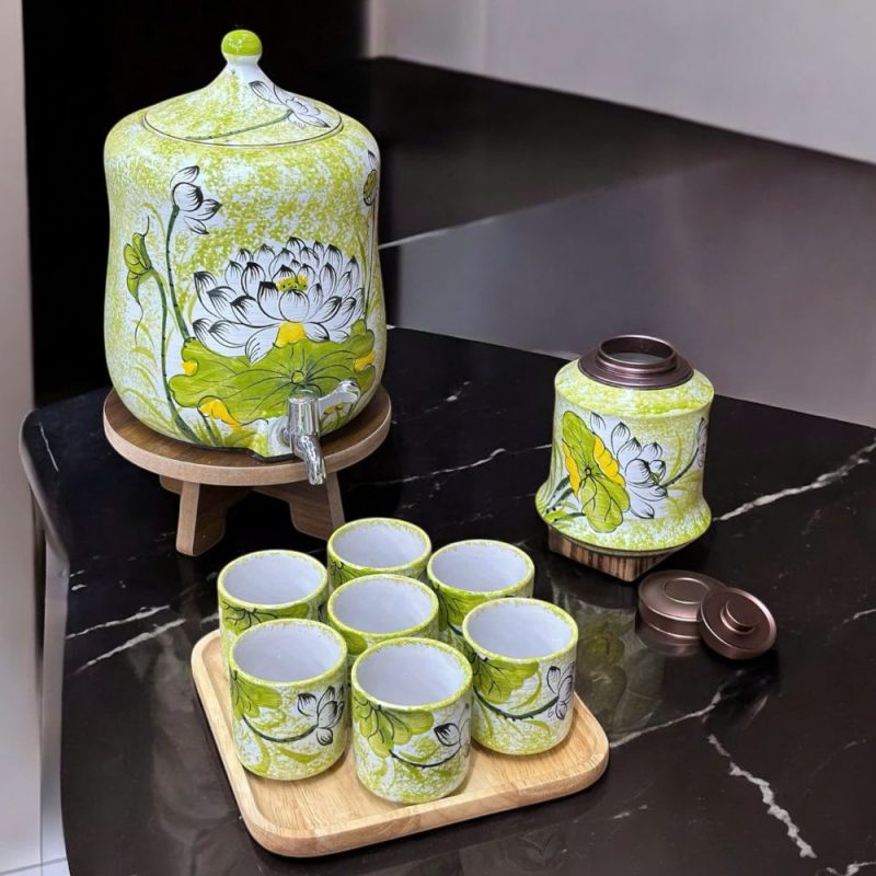 Bộ bình nước gốm dáng đu đủ men ngọc vẽ tay bạch liên hoa SG-BBN31 - Ảnh 2