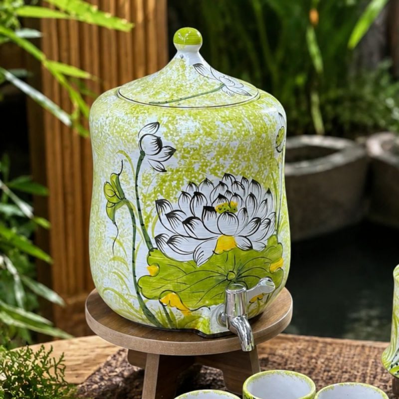Bộ bình nước gốm dáng đu đủ men ngọc vẽ tay bạch liên hoa SG-BBN31 - Ảnh 3
