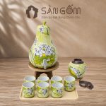 Bộ bình nước gốm dáng quả lê men ngọc vẽ tay bạch liên hoa SG-BBN32
