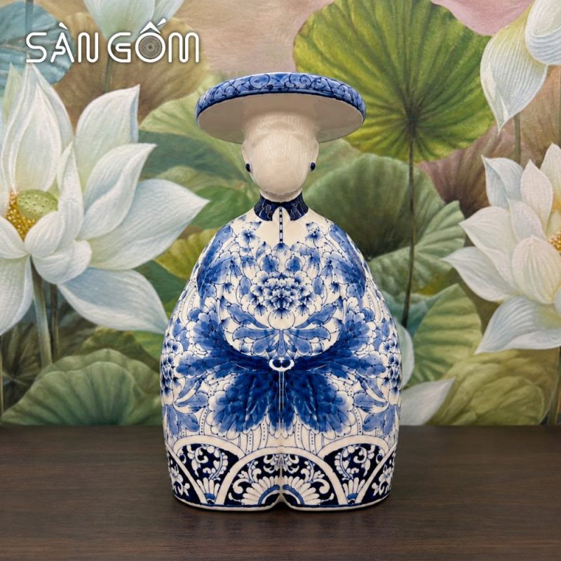 Tượng gốm quý phi mặc cổ phục Nhật Bình men lam vẽ hoa mẫu đơn cách điệu SG-TG03 - Ảnh 2