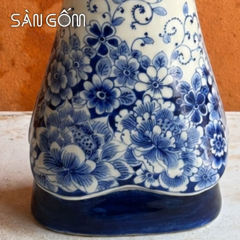 Bình hoa gốm sứ Bát Tràng dáng áo dài vẽ hoa mẫu đơn men lam SG-LH459 - Ảnh 5