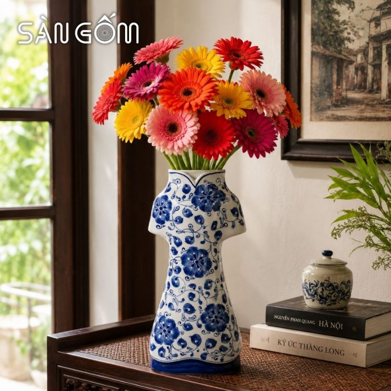 Lọ cắm hoa gốm sứ dáng áo dài men lam vẽ hoa dây cách điệu SG-LH461 - Ảnh 9